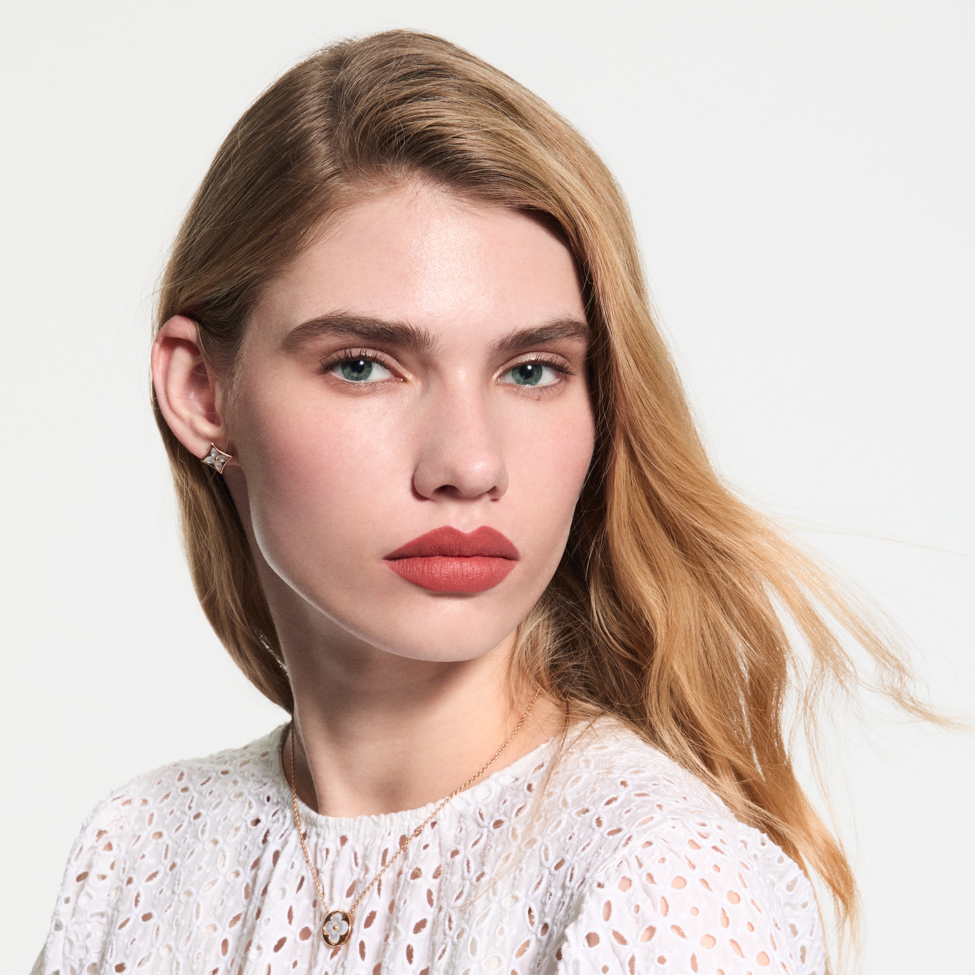 LV Rouge - Matte Lipstick - Lips | LOUIS VUITTON